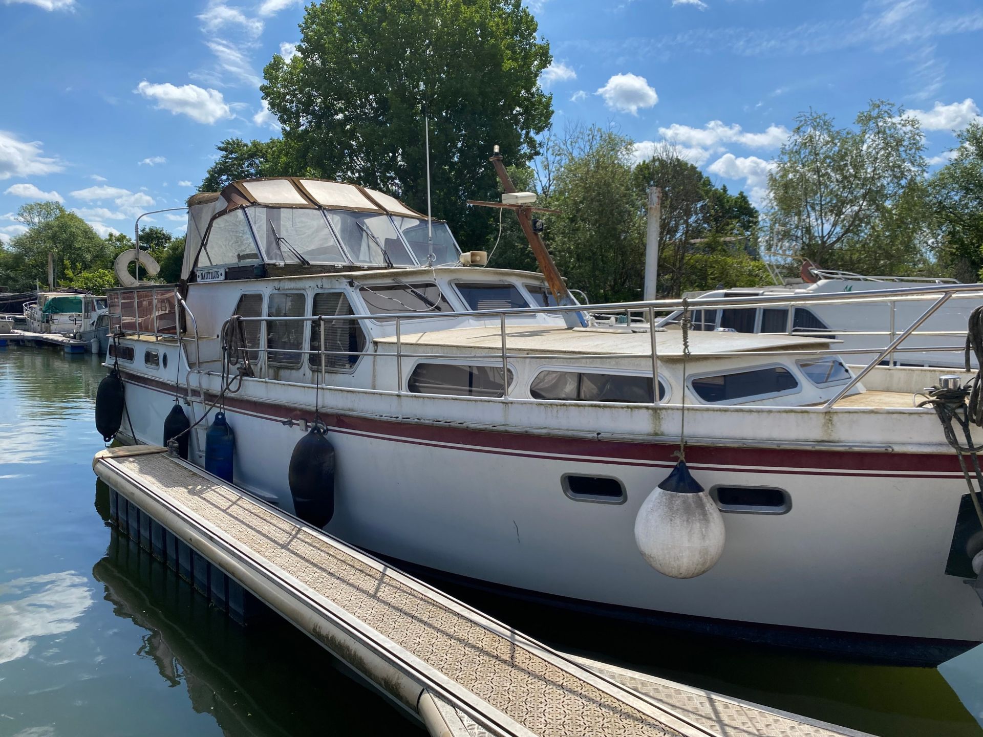 bateau 3 pièces en vente sur CARRIERES SOUS POISSY (78955)