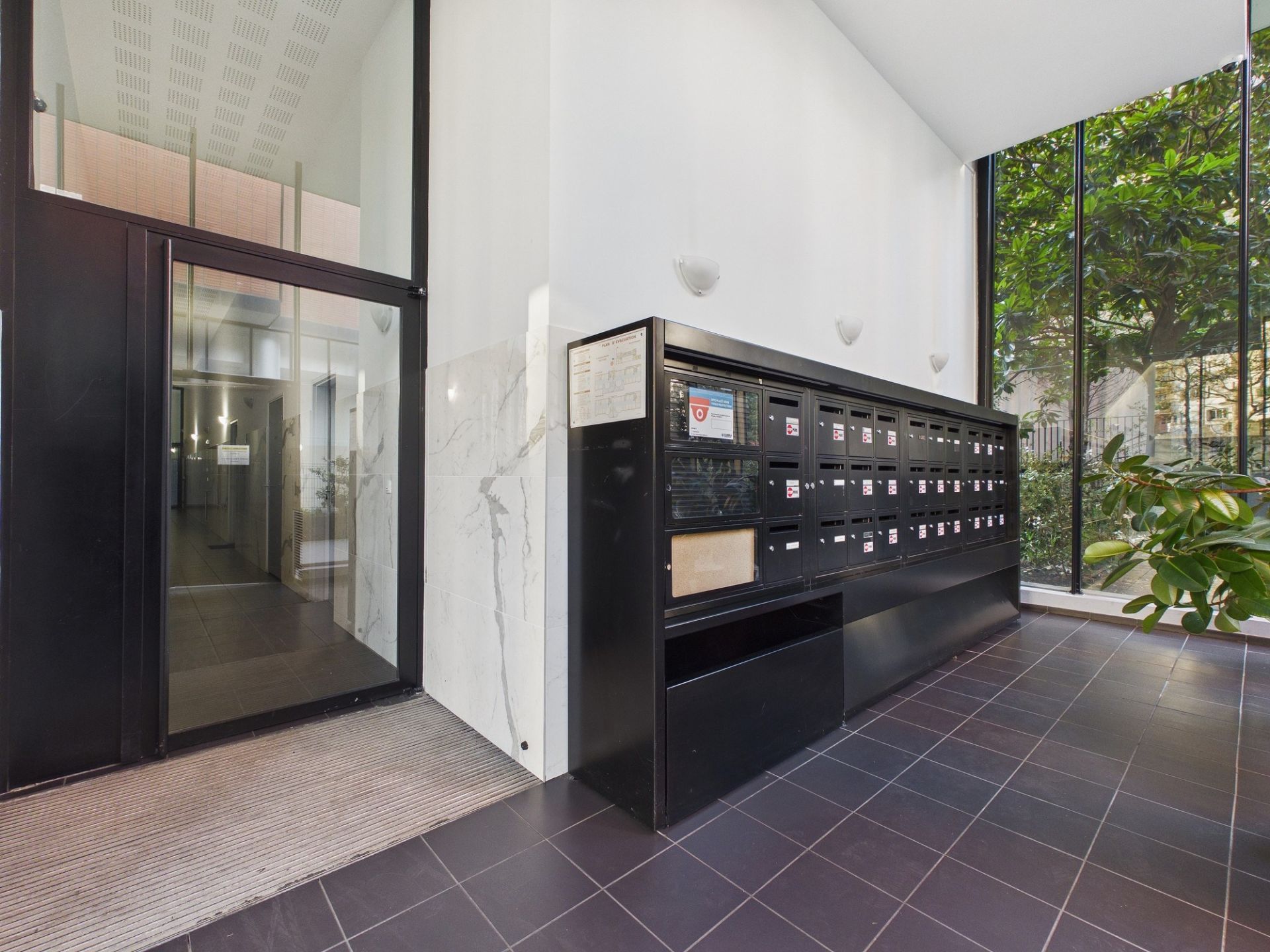 Vente Appartement 3&nbsp;Pièces 73&nbsp;m² Paris 17