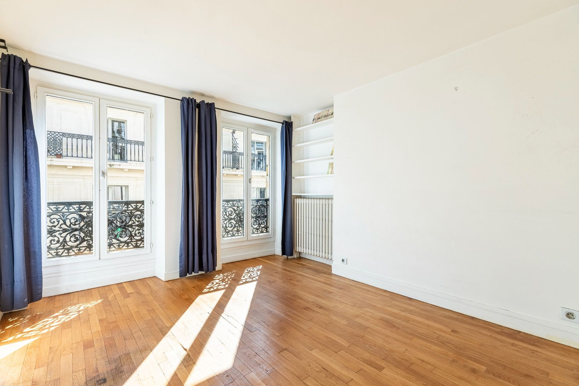 Vente Appartement 5&nbsp;Pièces 135&nbsp;m² Paris 2
