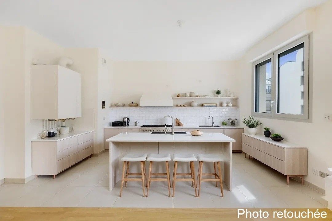 Vente Appartement 4&nbsp;Pièces 97.65&nbsp;m² Paris 17