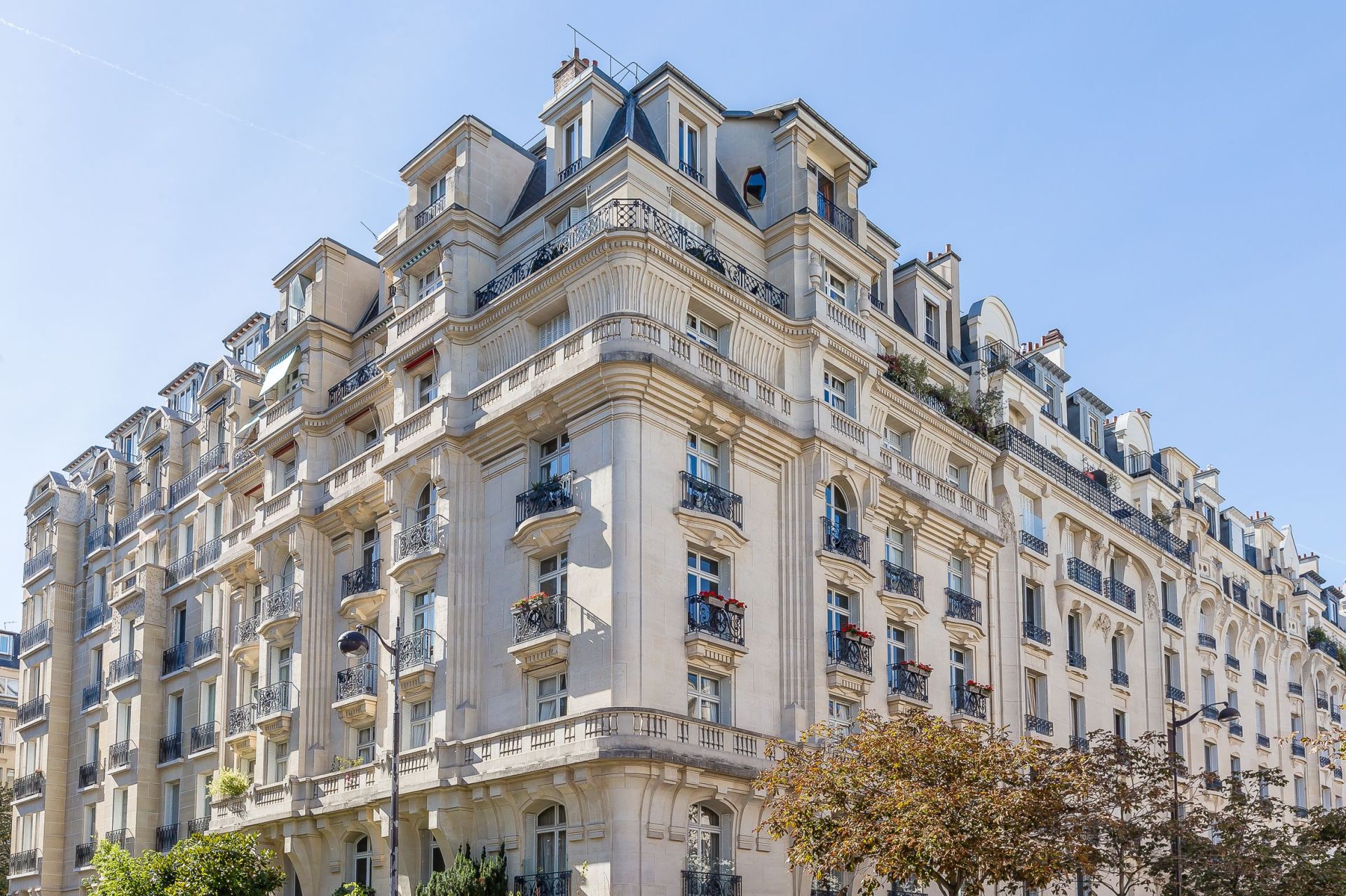 Vente Appartement 4&nbsp;Pièces 70&nbsp;m² Paris 7