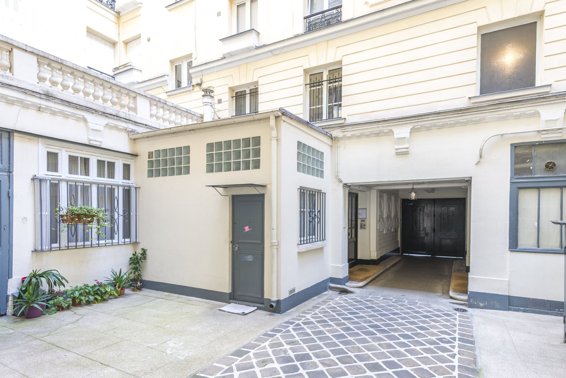 Vente Appartement 2&nbsp;Pièces 40.86&nbsp;m² Paris 9