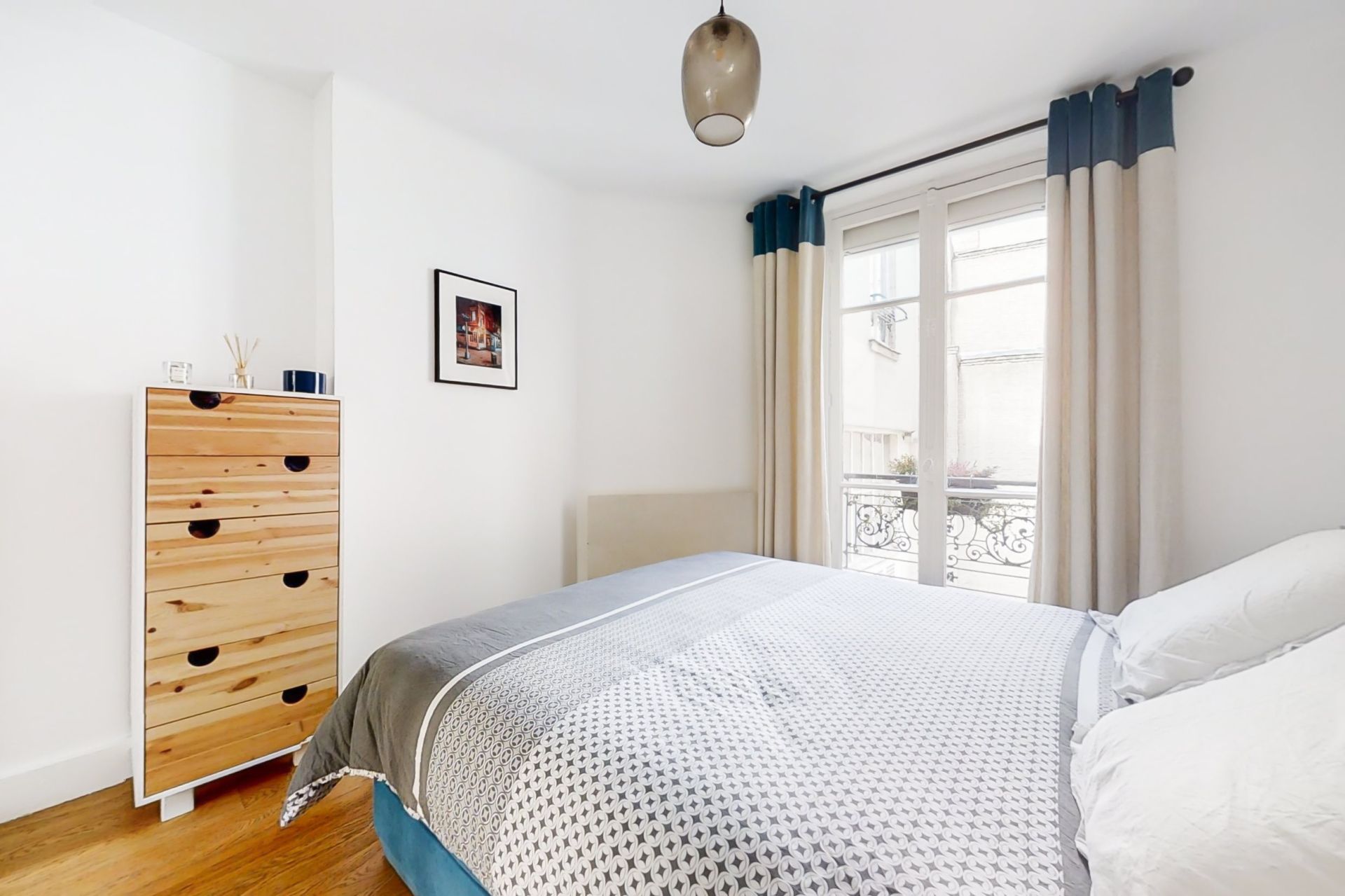 Vente Appartement 3&nbsp;Pièces 56.29&nbsp;m² Paris 18