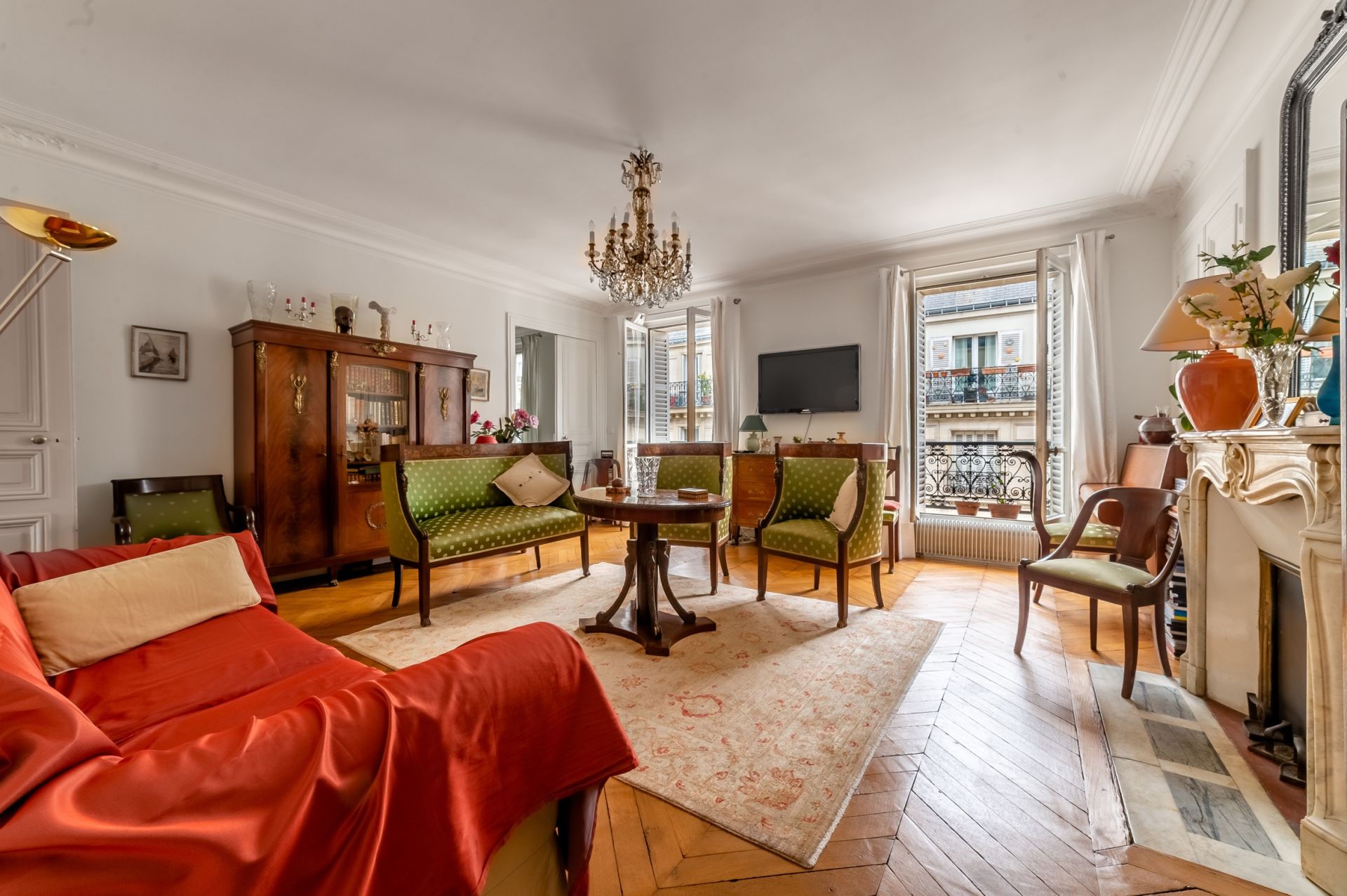 Vente Appartement 4&nbsp;Pièces 99&nbsp;m² Paris 10