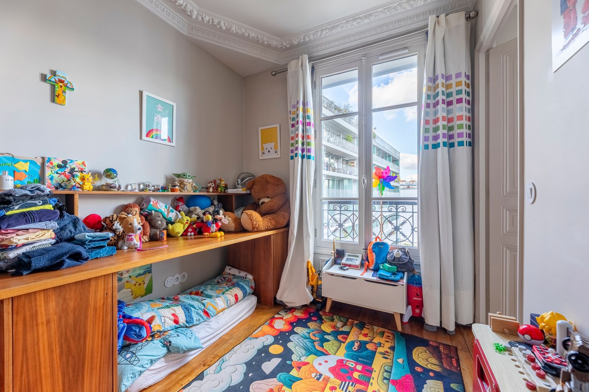 Vente Appartement 4&nbsp;Pièces 70&nbsp;m² Paris 18
