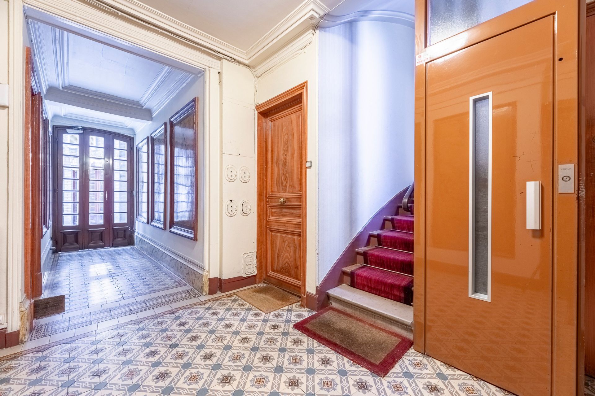 Vente Appartement 4&nbsp;Pièces 70&nbsp;m² Paris 18