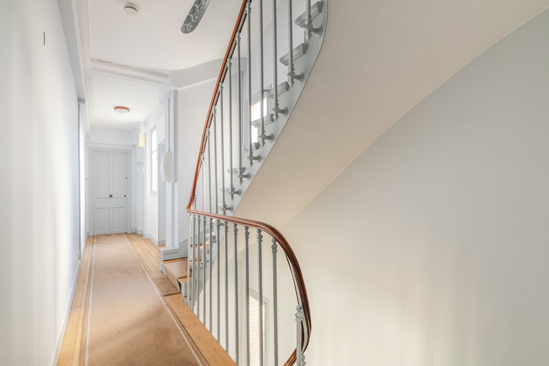 Vente Appartement 2&nbsp;Pièces 41&nbsp;m² Paris 18
