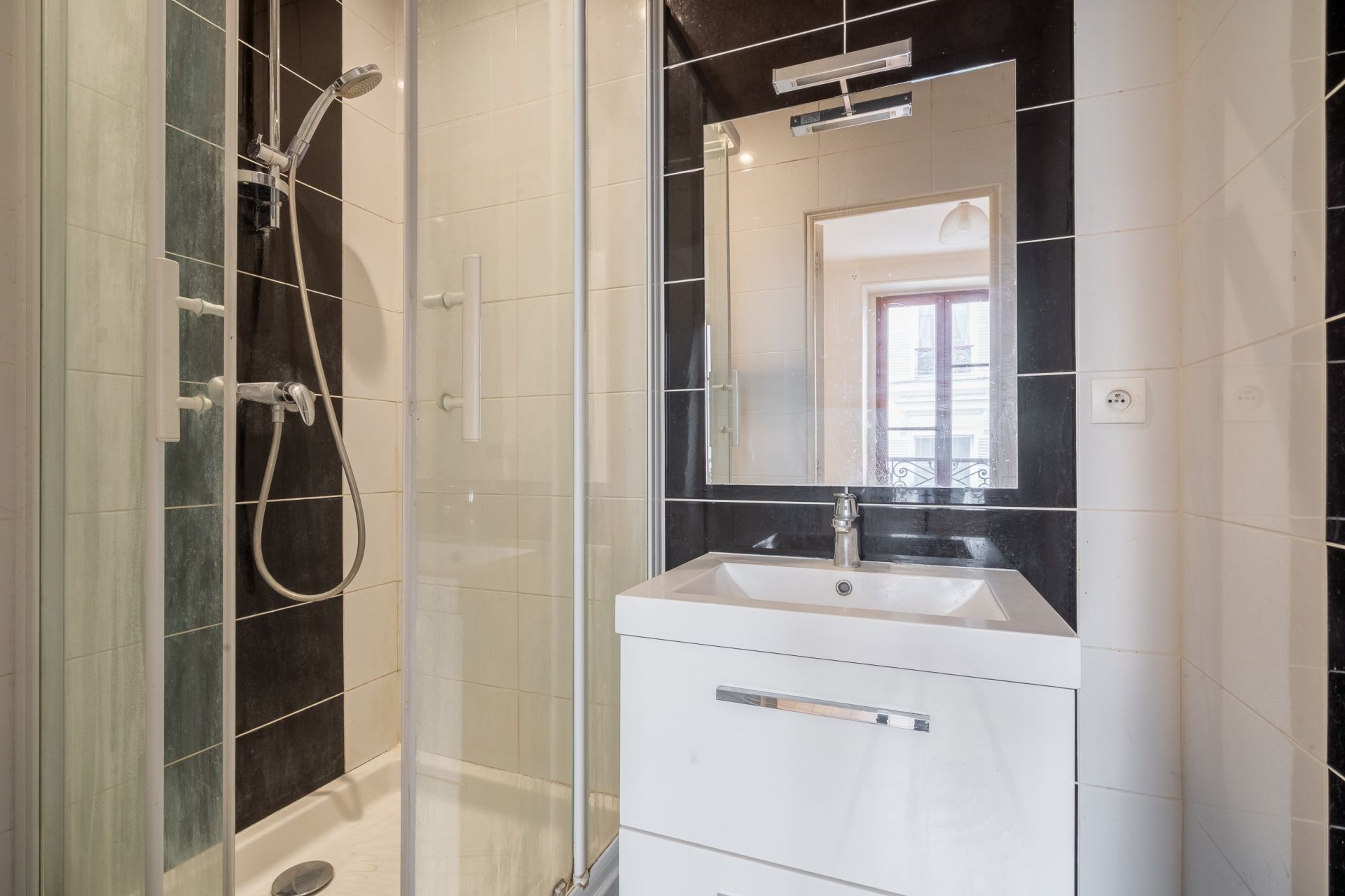 Vente Appartement 3&nbsp;Pièces 51&nbsp;m² Paris 18