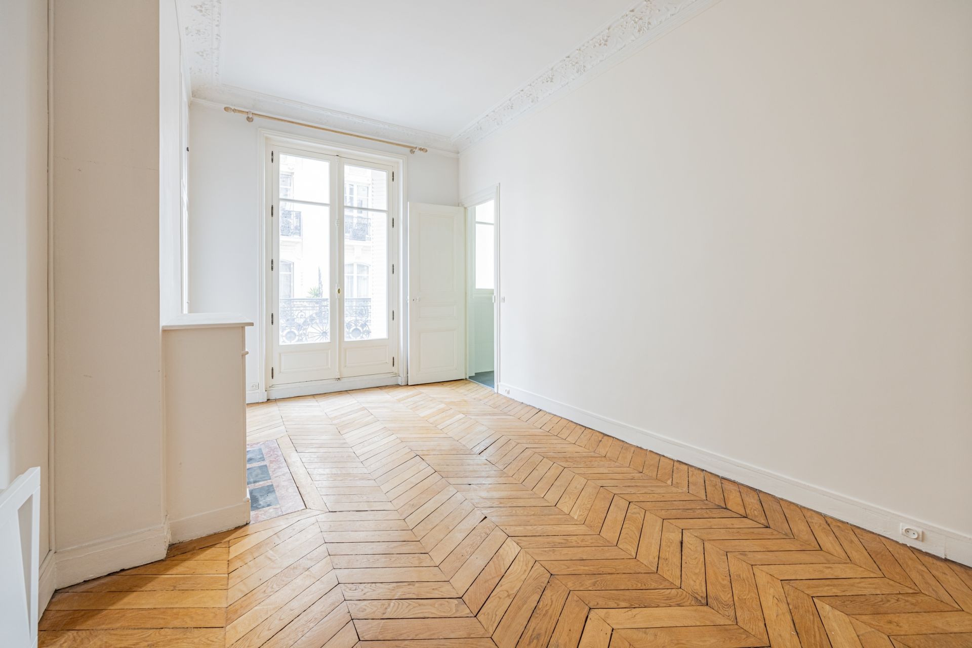 Vente Appartement 5&nbsp;Pièces 130&nbsp;m² Paris 7