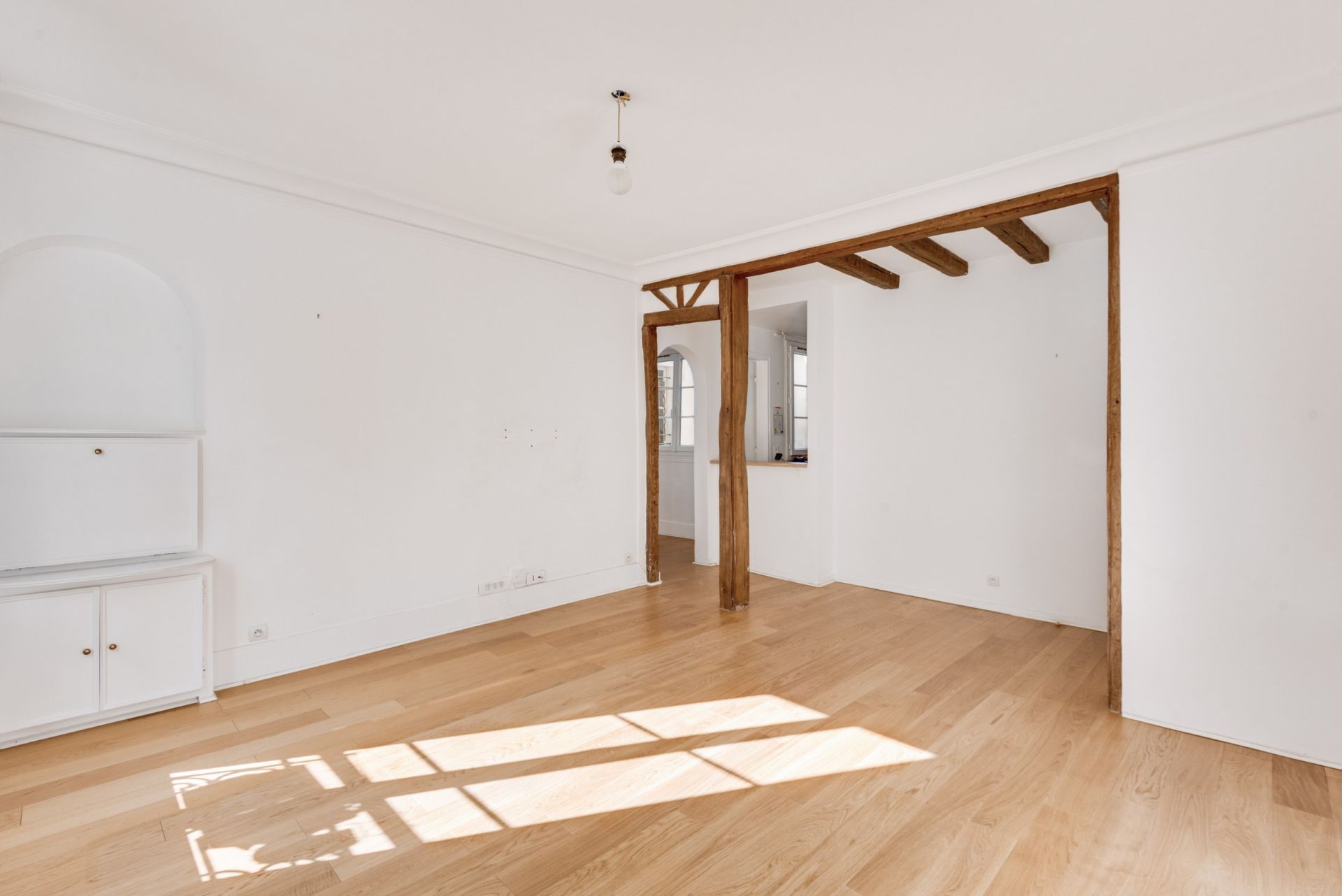 Vente Appartement 3&nbsp;Pièces 56&nbsp;m² Paris 18
