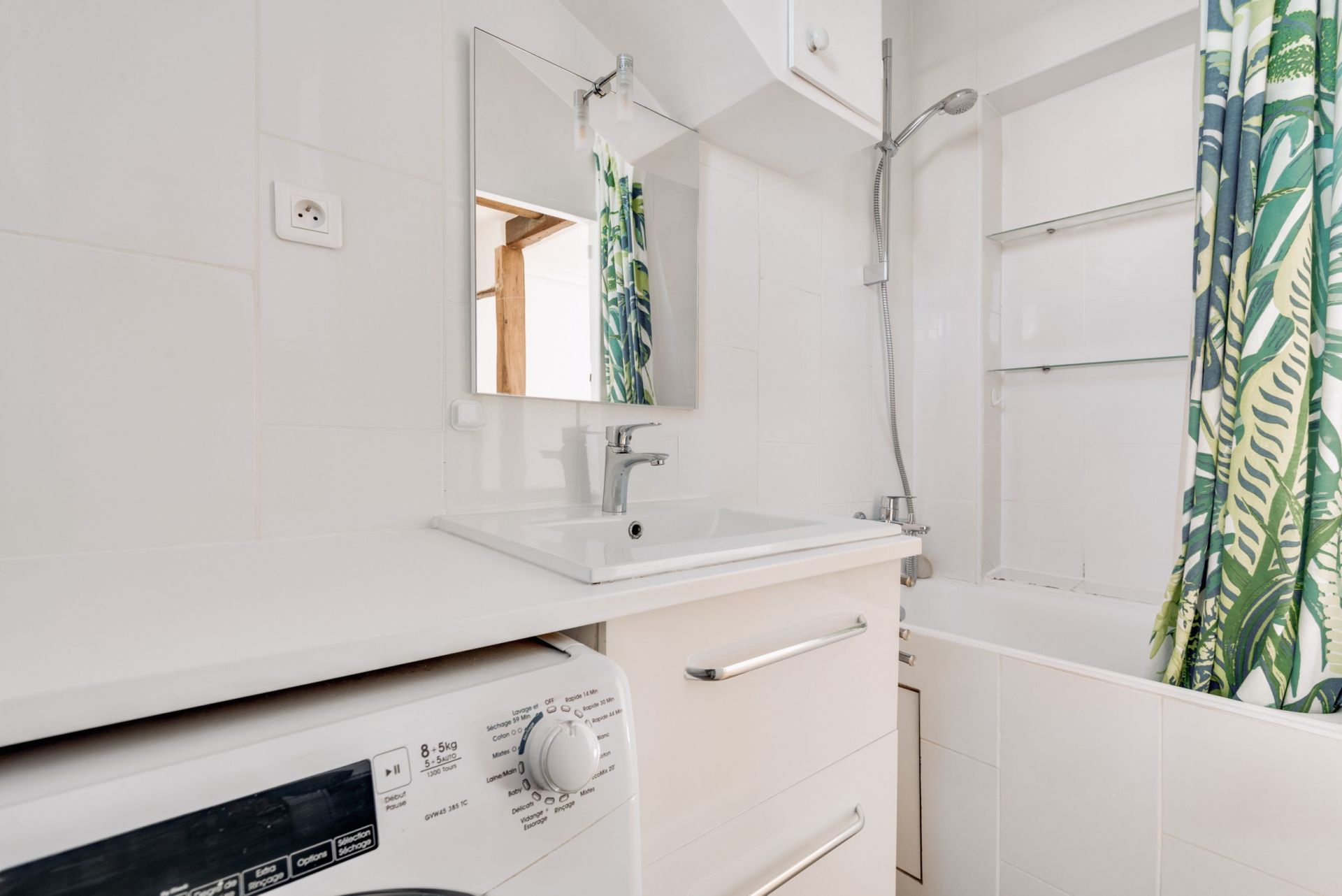 Vente Appartement 3&nbsp;Pièces 56&nbsp;m² Paris 18