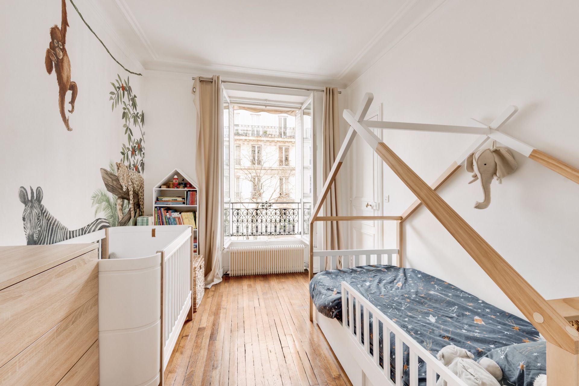 Vente Appartement 4&nbsp;Pièces 81&nbsp;m² Paris 17