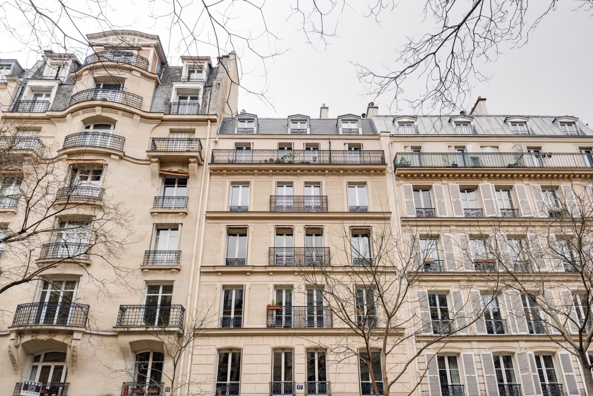Vente Appartement 4&nbsp;Pièces 81&nbsp;m² Paris 17