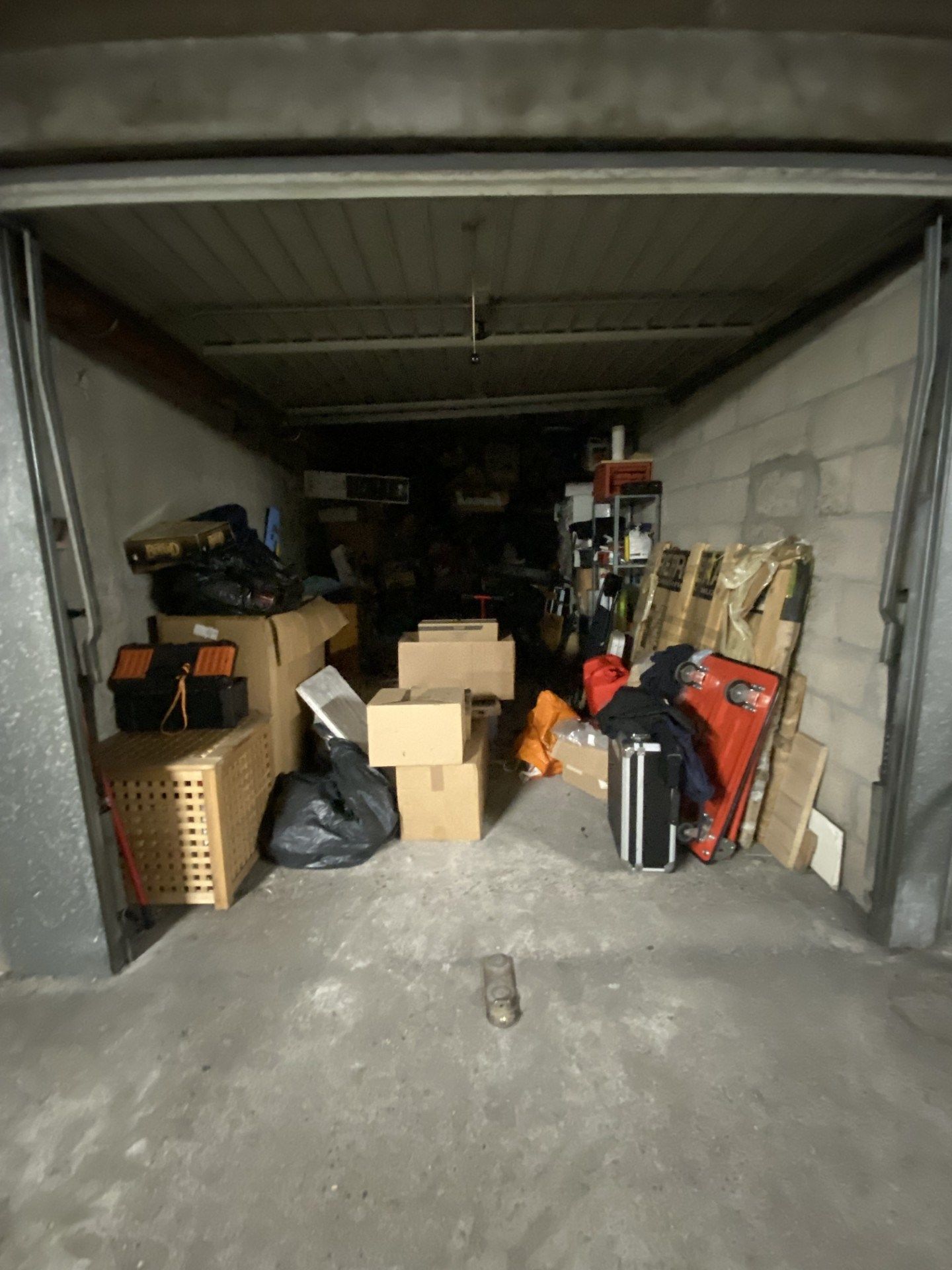 Vente Box 12.45&nbsp;m² Paris 18