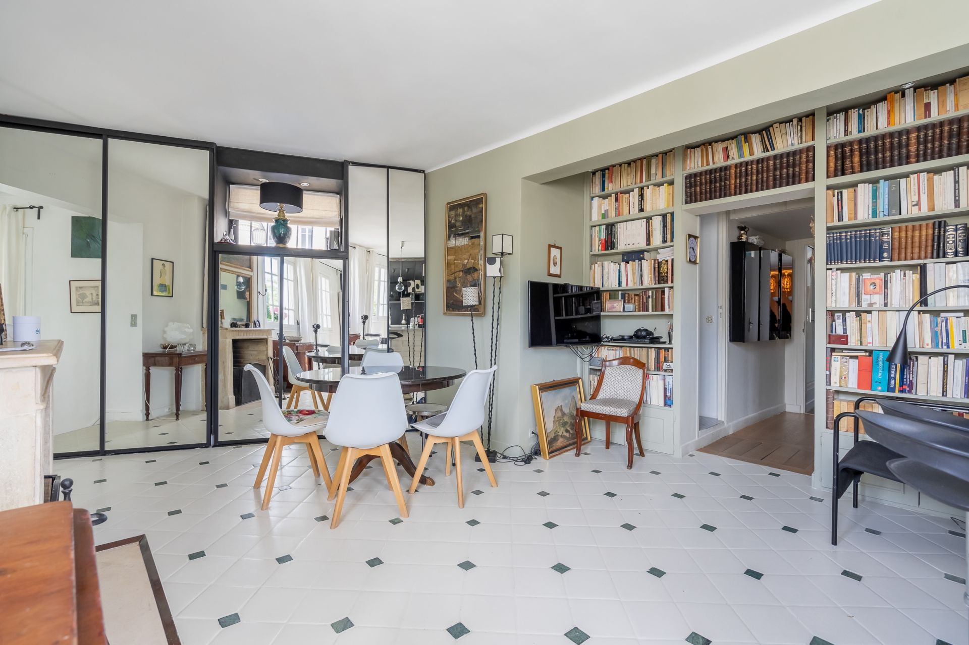 Vente Appartement 5&nbsp;Pièces 108&nbsp;m² Paris 18