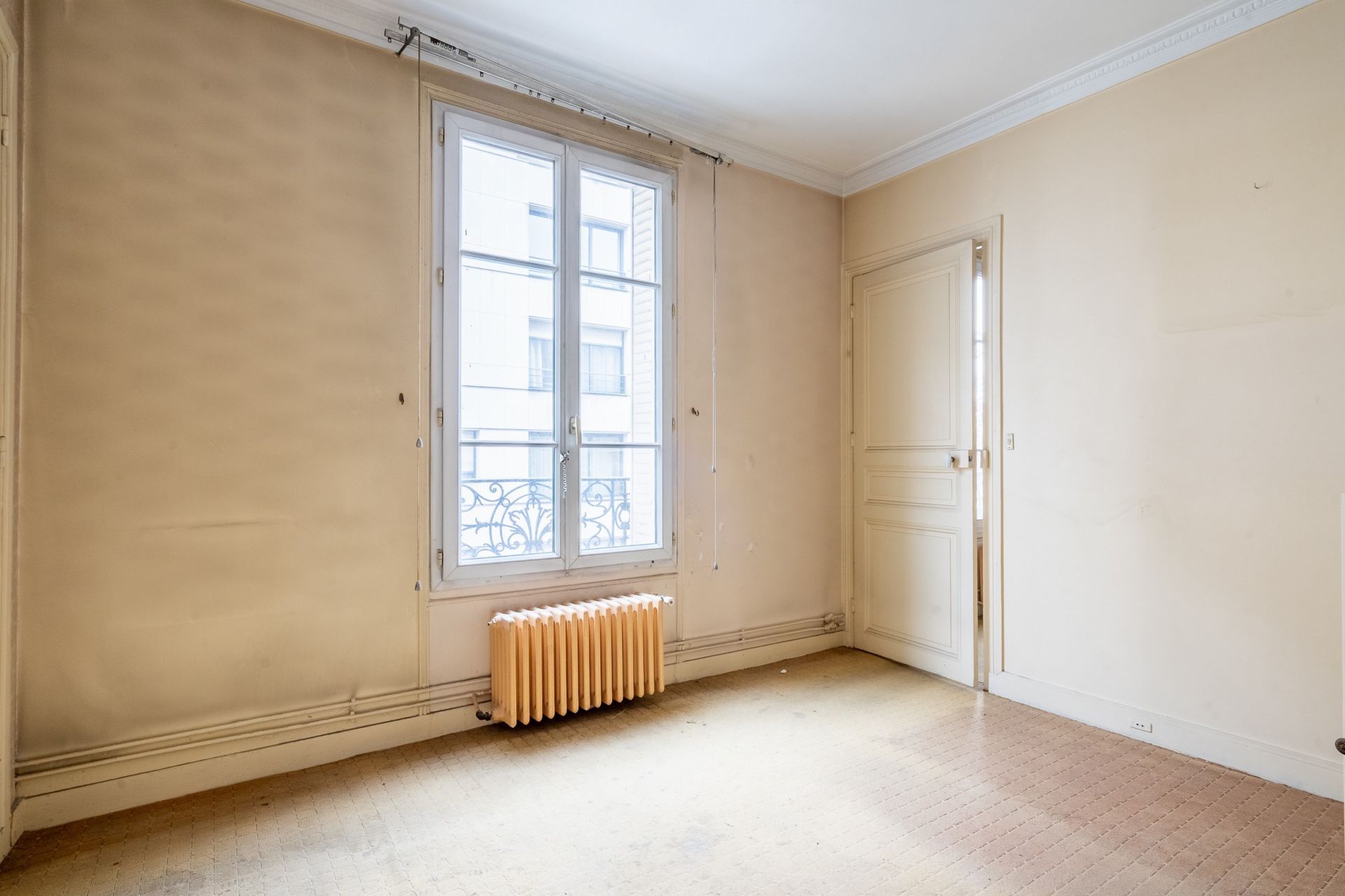 Vente Appartement 6&nbsp;Pièces 94&nbsp;m² Paris 18