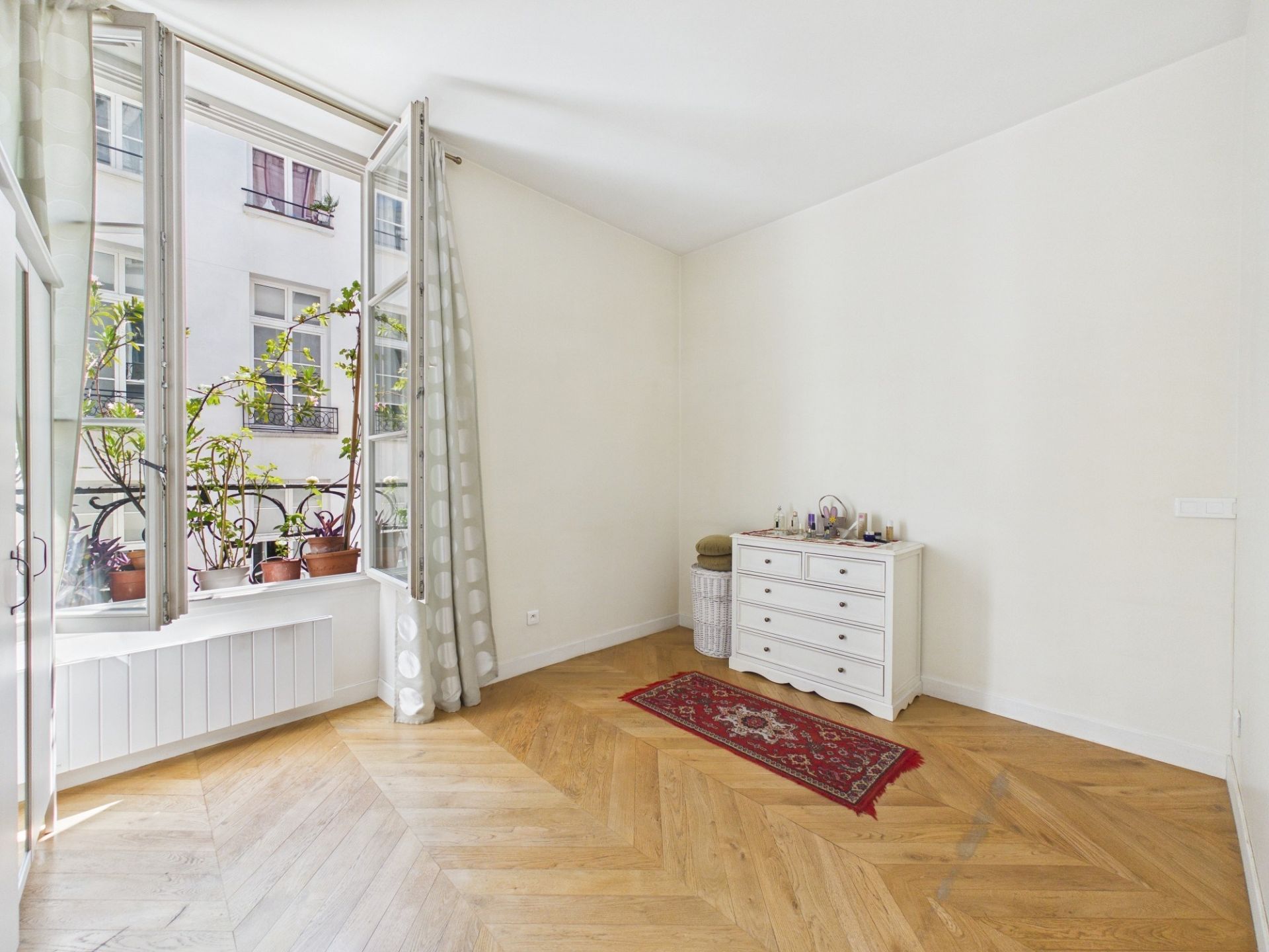 Vente Appartement 3&nbsp;Pièces 69&nbsp;m² Paris 2