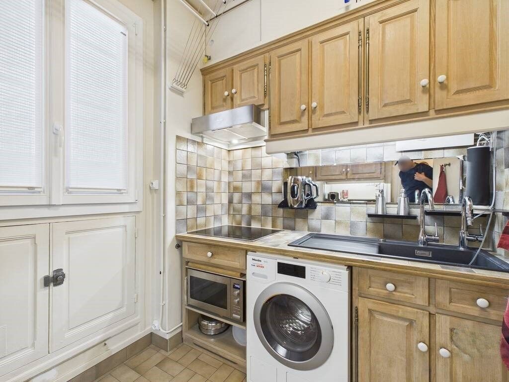 Vente Appartement 4&nbsp;Pièces 70&nbsp;m² Paris 17