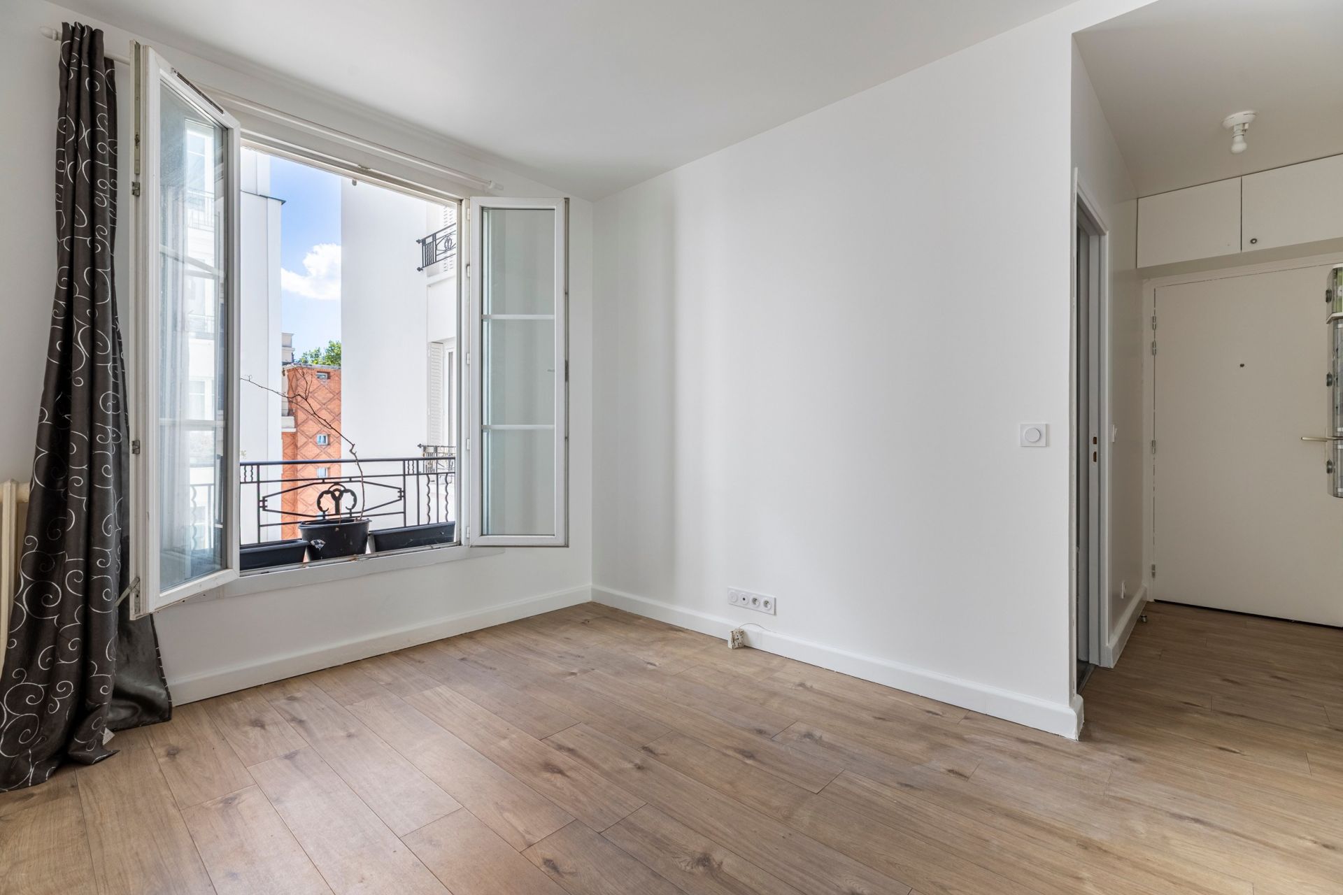 appartement 2 Pièces en vente sur PARIS (75018) - Plus de details