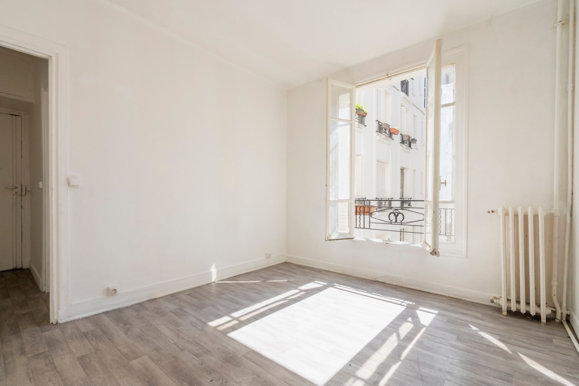appartement 2 Pièces en vente sur PARIS (75018) - Plus de details