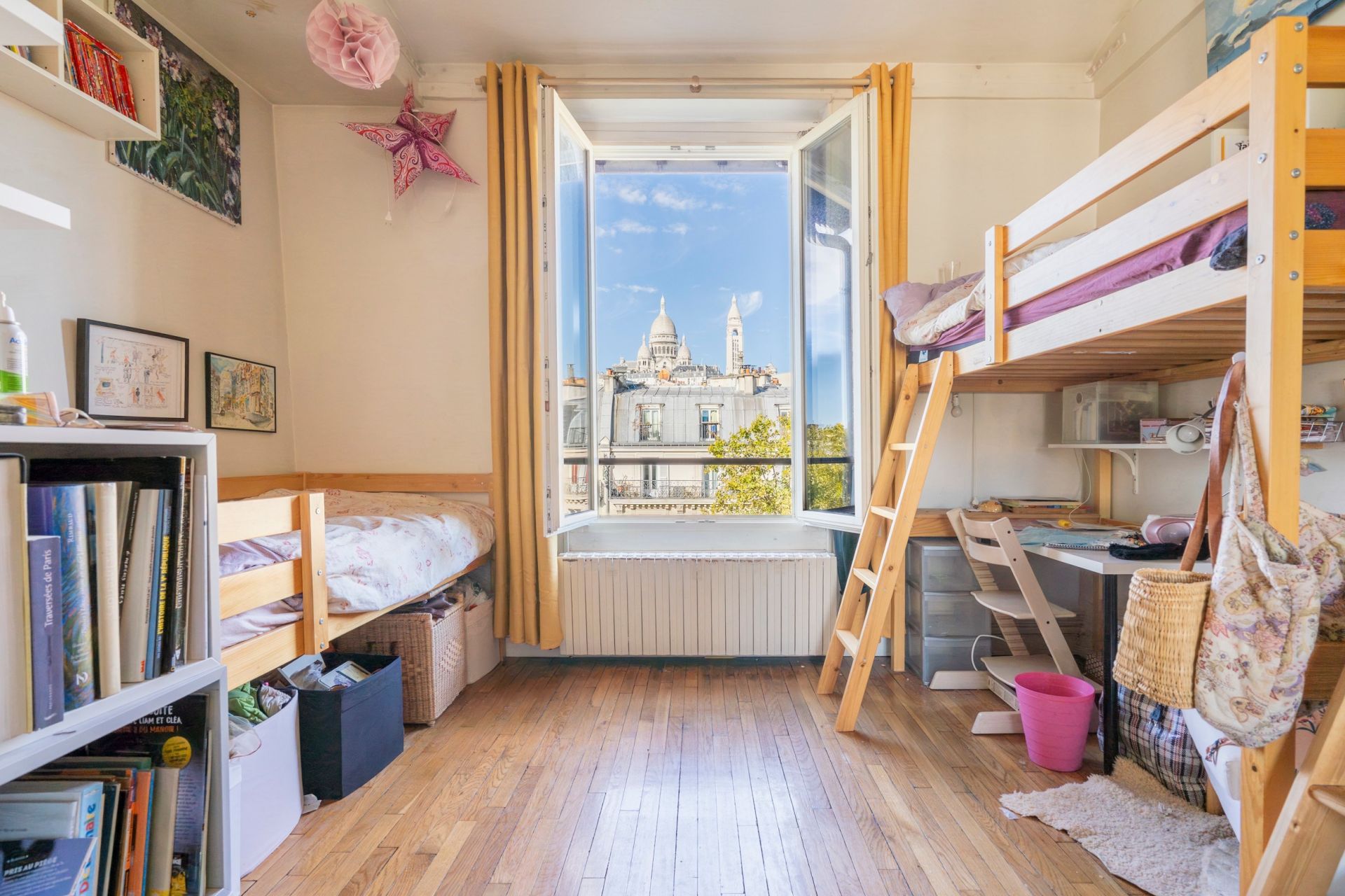 Vente Appartement 4&nbsp;Pièces 87&nbsp;m² Paris 18
