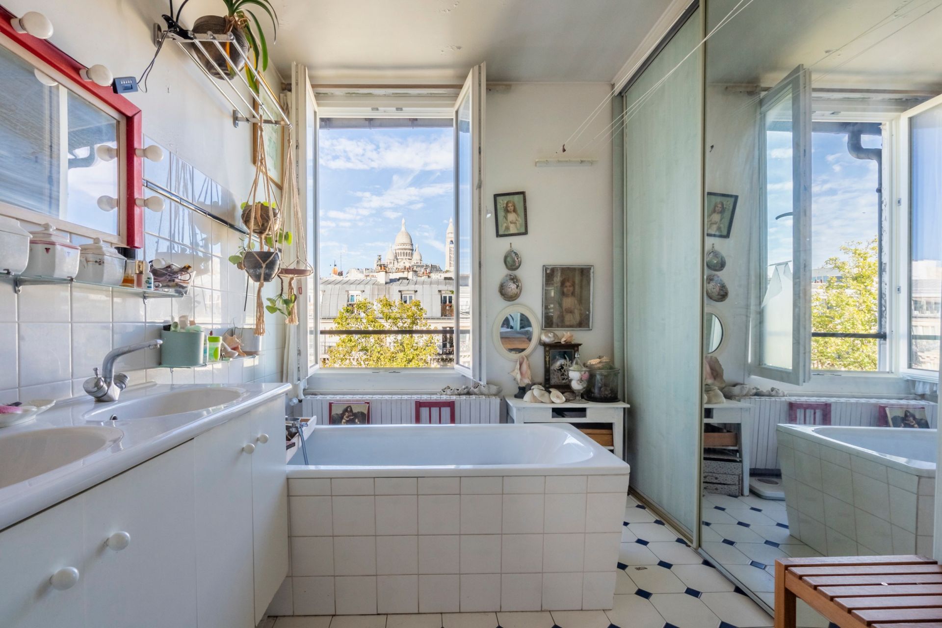Vente Appartement 4&nbsp;Pièces 87&nbsp;m² Paris 18
