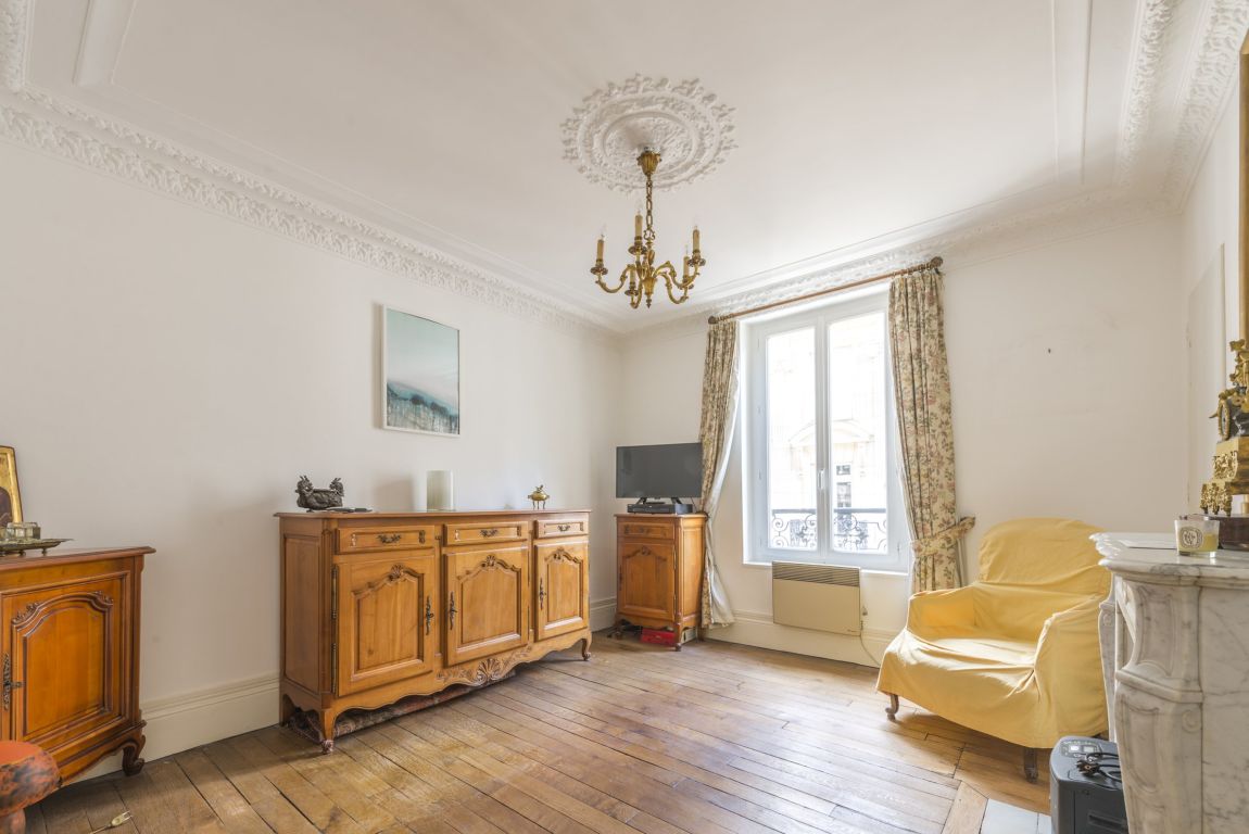 appartement 2 Pièces en vente sur PARIS (75009) - Plus de details