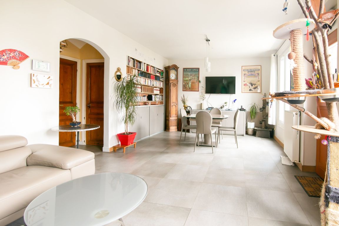 maison 6 Pièces en vente sur VILLETANEUSE (93430) - Plus de details